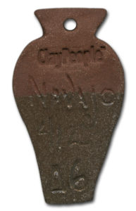 An example of mid fire clay