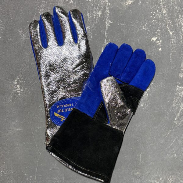 Cowhide welding glove, Kevlar sewn, Aluminized Rayon back