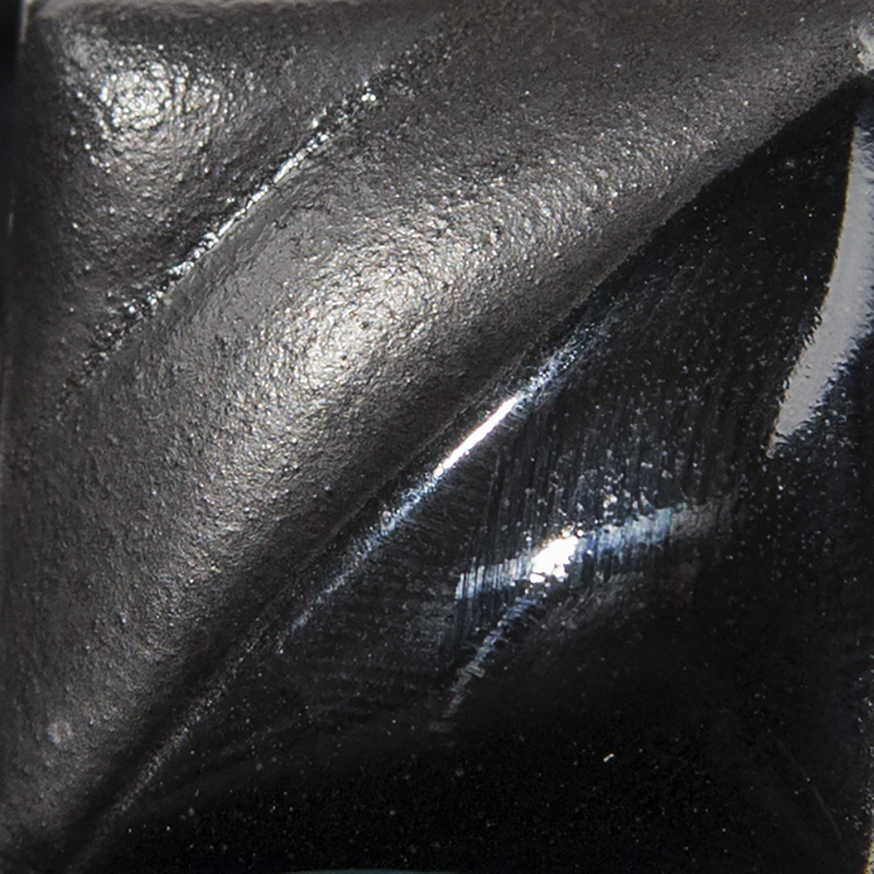 Amaco V-361 Jet Black Velvet Underglaze - 2 oz - Image 3