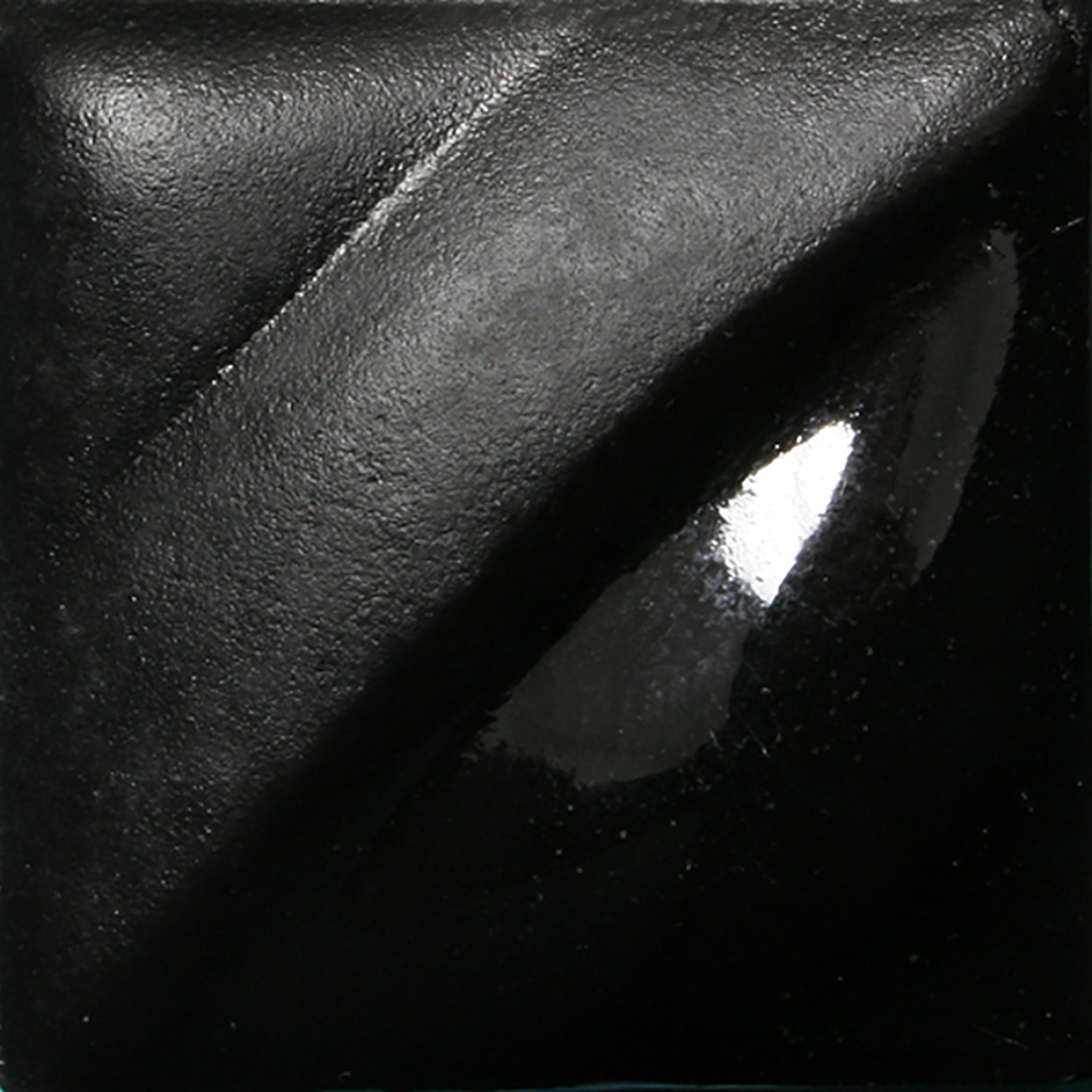 Amaco V-361 Jet Black Velvet Underglaze - 2 oz - Image 2