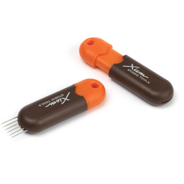 Retractable Scoring Tool